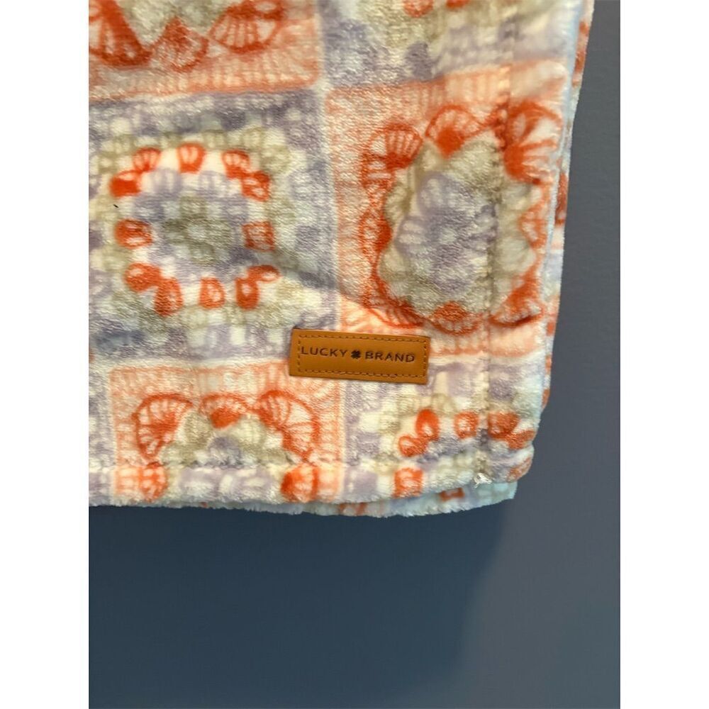 Lucky Brand Luxurious Multicolor Plush Throw Blanket 50"x70" - Picture 2 of 4